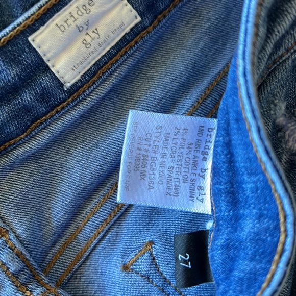 Women’s Bridge by Gly Mid Rise Ankle Skinny Blue Jeans size 27 - Picture 3 of 3